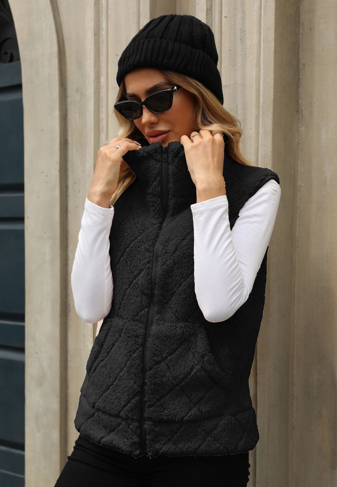 Loose Zip Diamond Lattice Coat Plush Vest